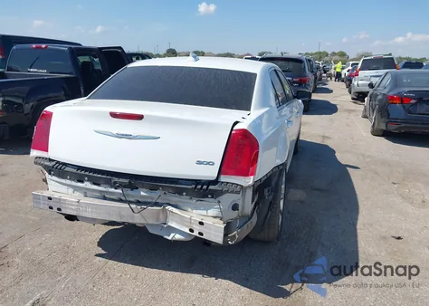 2019 Chrysler 300 Touring из США, поврежденный, VIN 2C3CCAAGXKH641018